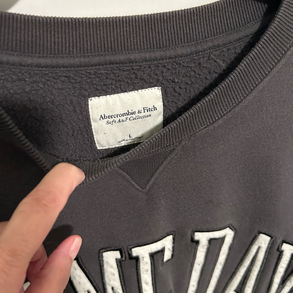 Abercrombie & Fitch GAMEDAY Oversized Crewneck Sweatshirt - - Picture 2 of 2